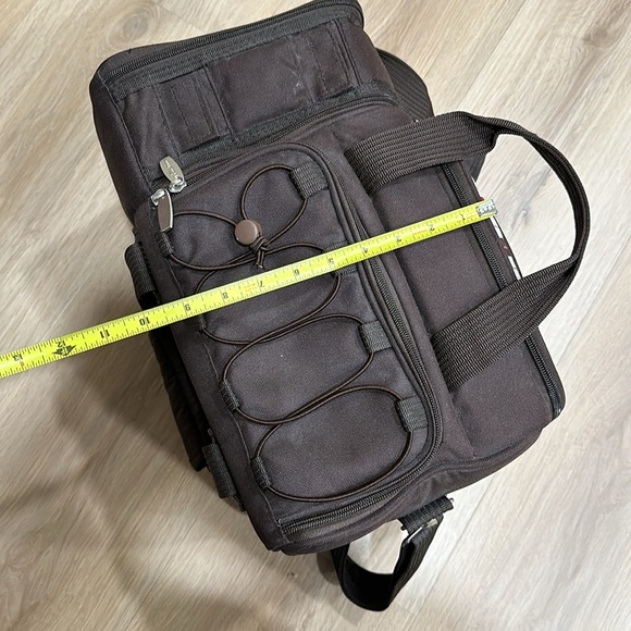 🧺 Picnic Time Striped Malibu Insulated Picnic Basket. Practically new! - Picture 12 of 13